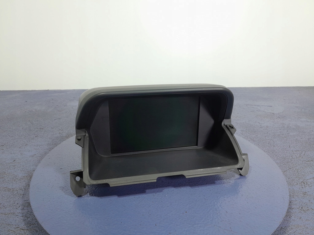 фото №1, Dodge journey i дисплей экран монитор радио 05064339ad