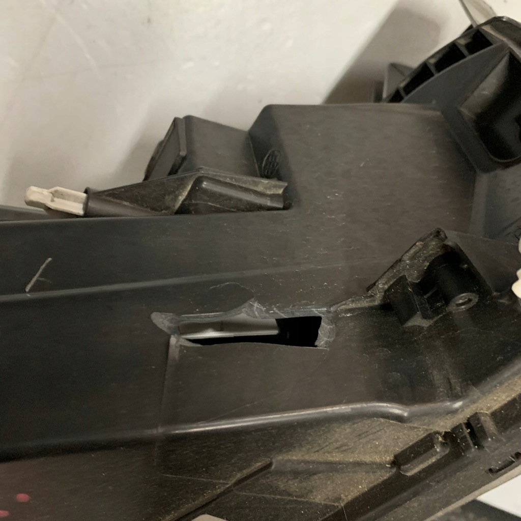 фото №12, Renault espace v лампа передняя правая full led 260104119r