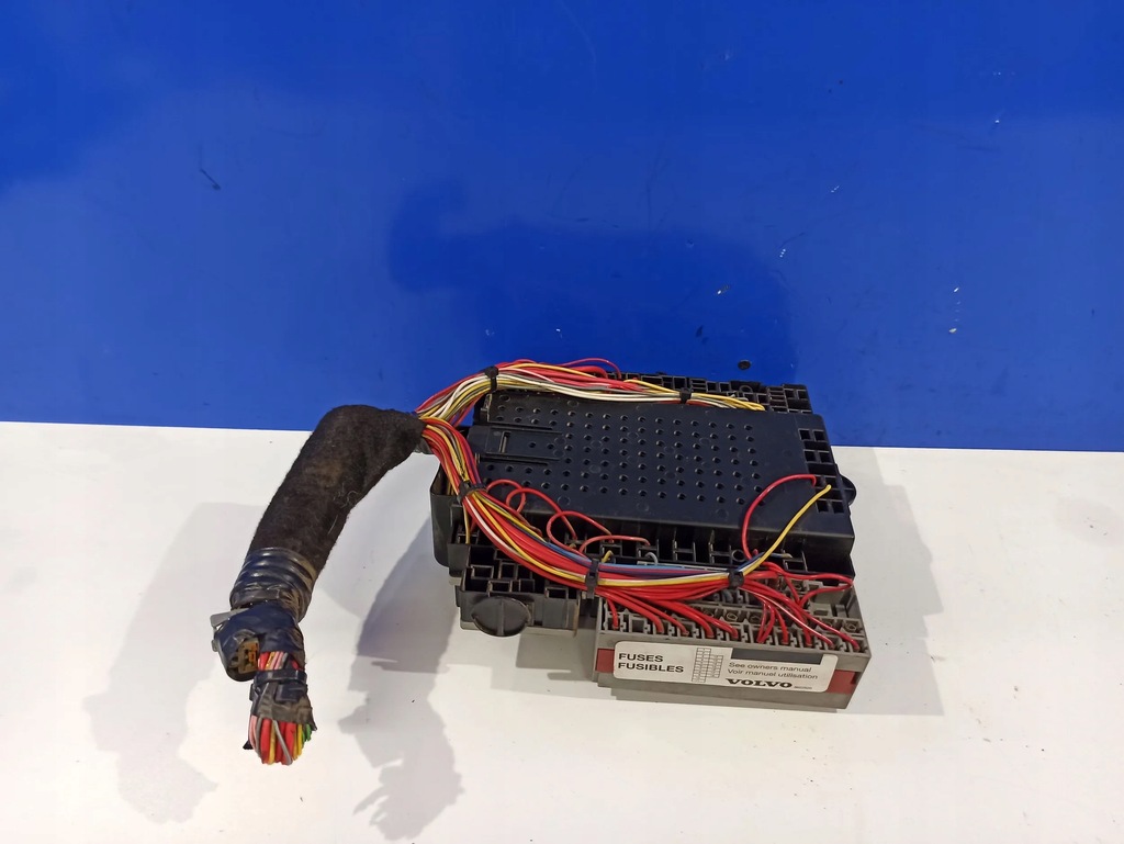 фото №1, Volvo v70 2001 реле