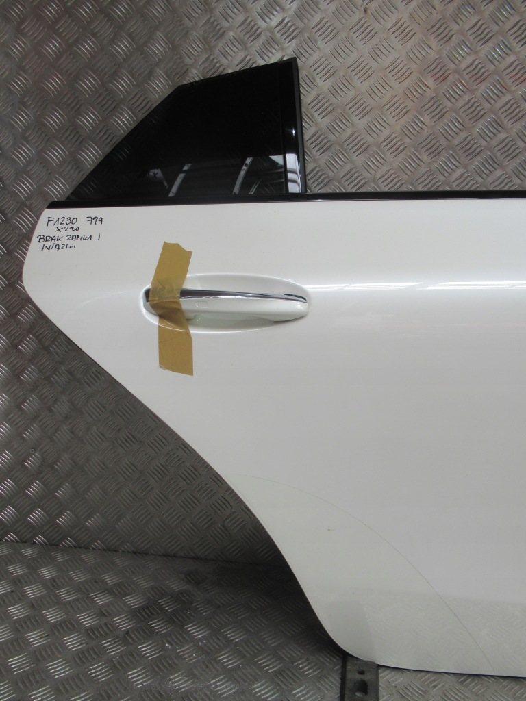 Дверь правый задний  mercedes gt amg w290 x290 f1230 Киев