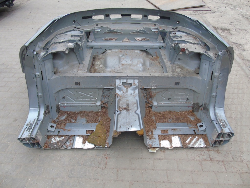 фото №4, Idealny kpl. задня mercedes sls w197 cabrio roadster 1