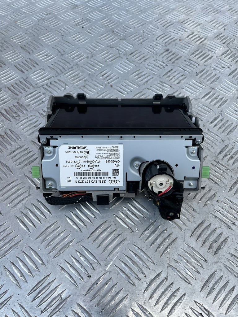 фото №2, Дисплей радио audi a3 8v 12- 8v0857273n