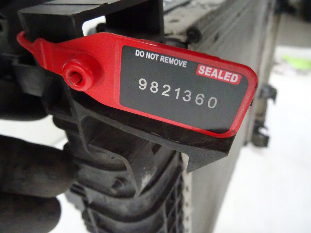 Купить Opel meriva b 1.4 turbo радиатор вентилятор отсутствует кондиционер