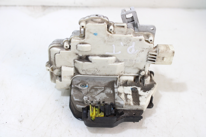 фото №1, Замок правий задня двері audi a4 b7 2.0tdi