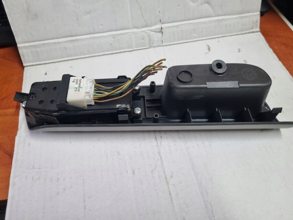 фото №9, Панель переключатель окон toyota corolla e12 54035096 54355669b