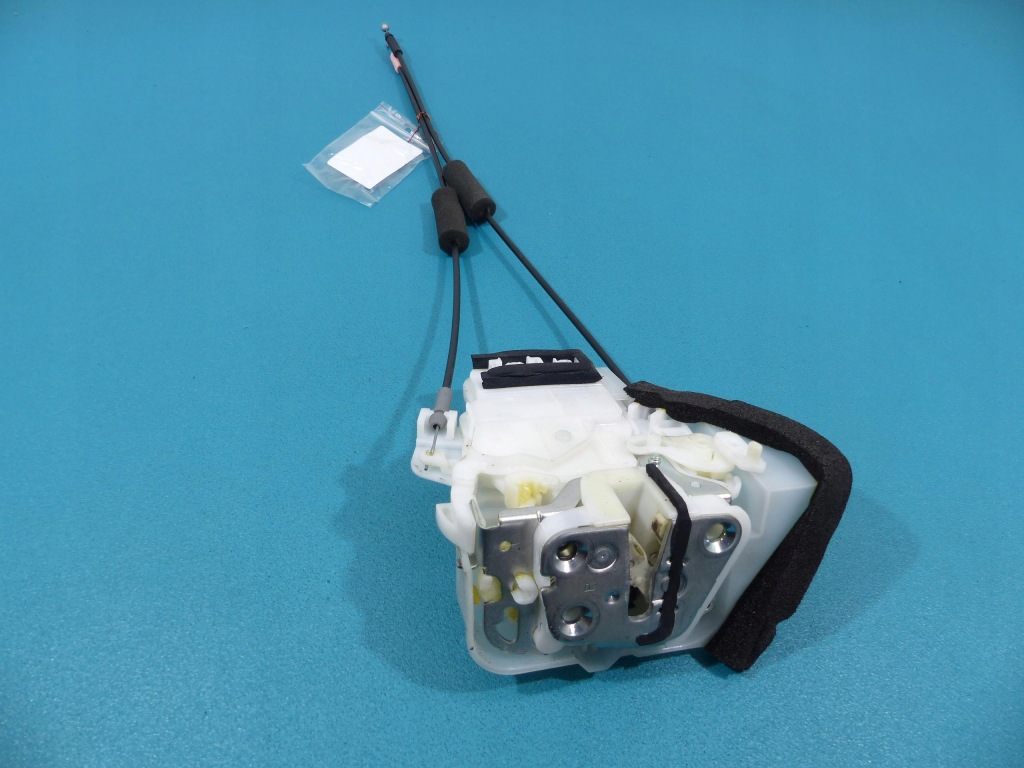 фото №1, Замок задня правий subaru forester iii sh 08-13 2pin