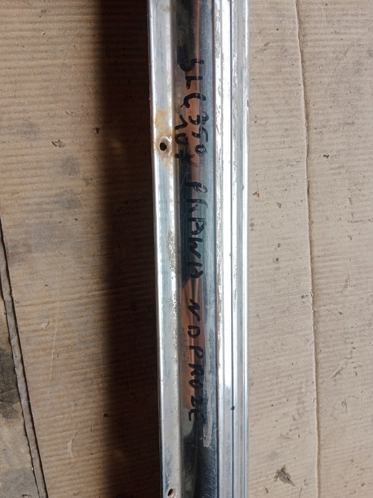 фото №2, Молдинг поріг внутрішній mercedes slc w107