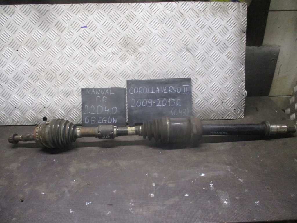 фото №1, Привідний вал правий перед 2.2 d4d euj104bp48a , 4341005320 toyota verso ii 09-13 r.