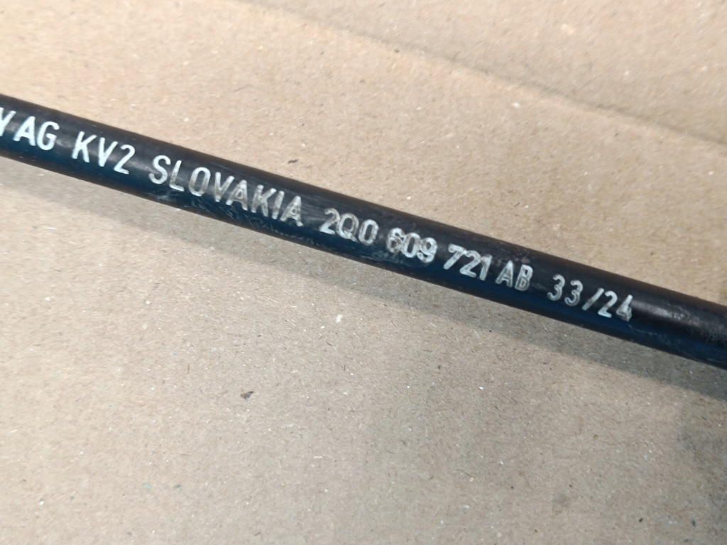 фото №9, Skoda scala lift 1.0tsi 2024r трос тормоза ручного 2q0711951f 2q0609721ab