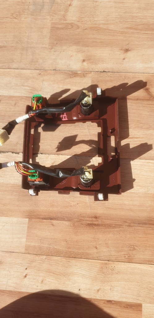 фото №9, Suzuki grand vitara ii кнопка сиденье комплект