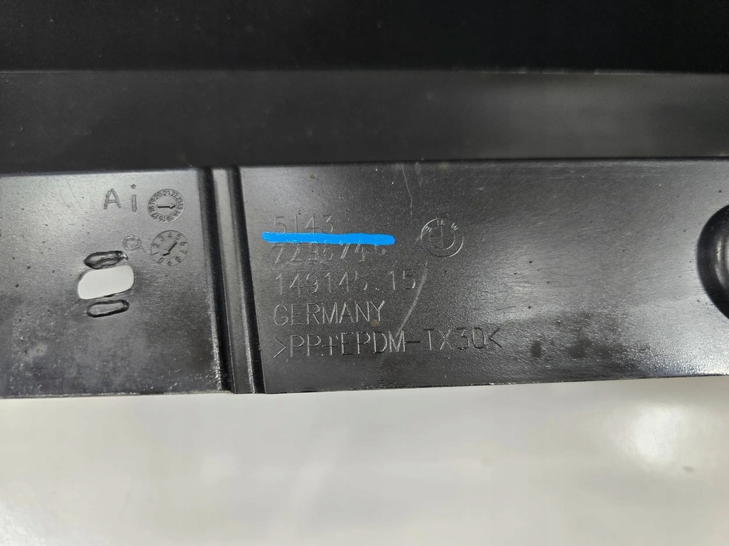 фото №13, Крила панель задній з розетка заряджання bmw i3 i01 13- правий задня