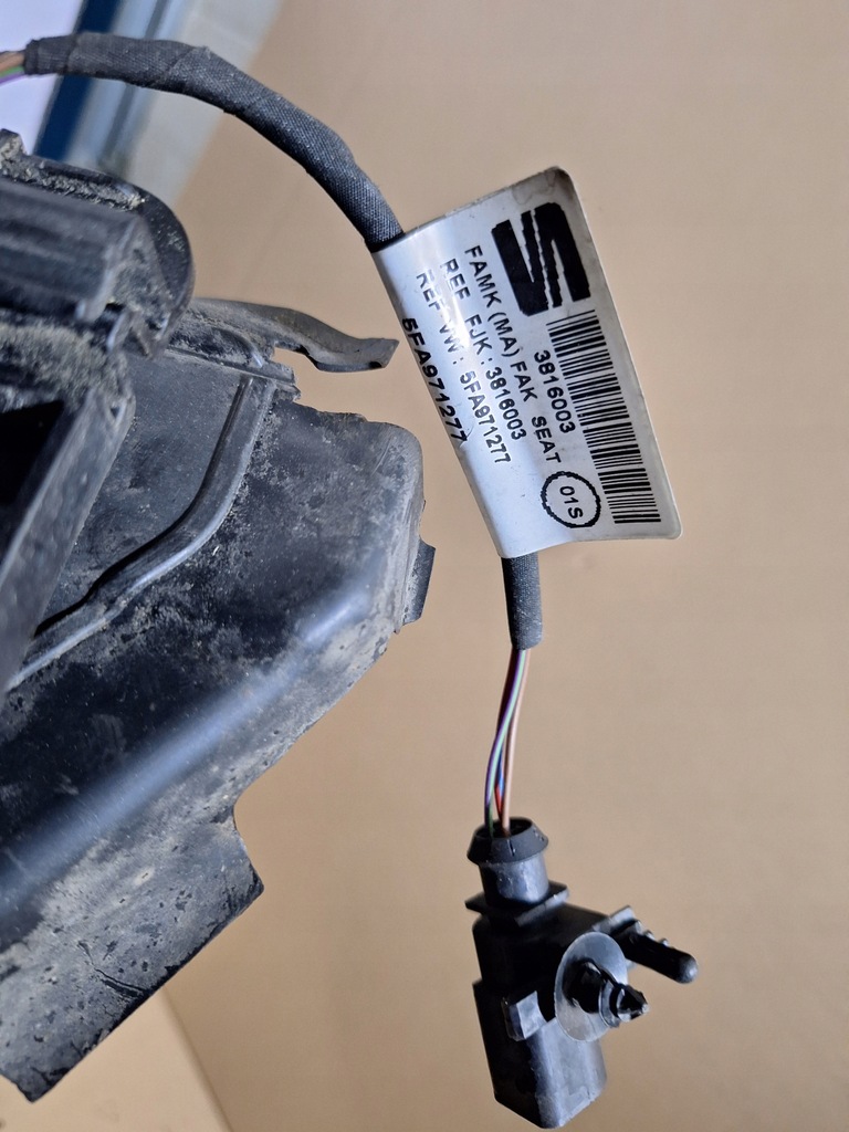 фото №6, Воздуховод воздуха жалюзи seat leon iv 4 5fa971277