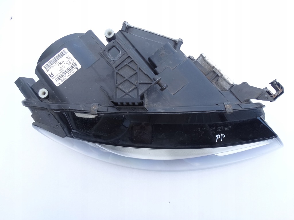 Audi a4 b8 08-12 фара левая правая  перед комплект bixenon ксенон led оригинал в Украине