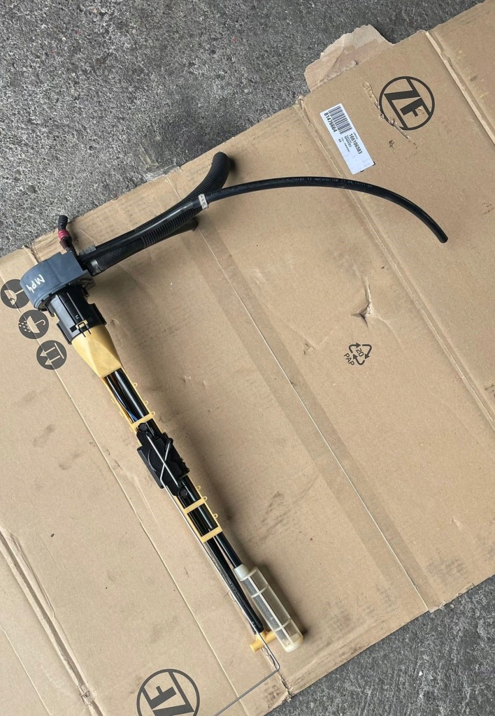 Купити Маслоприймач датчик рівня пального mercedes actros mp4