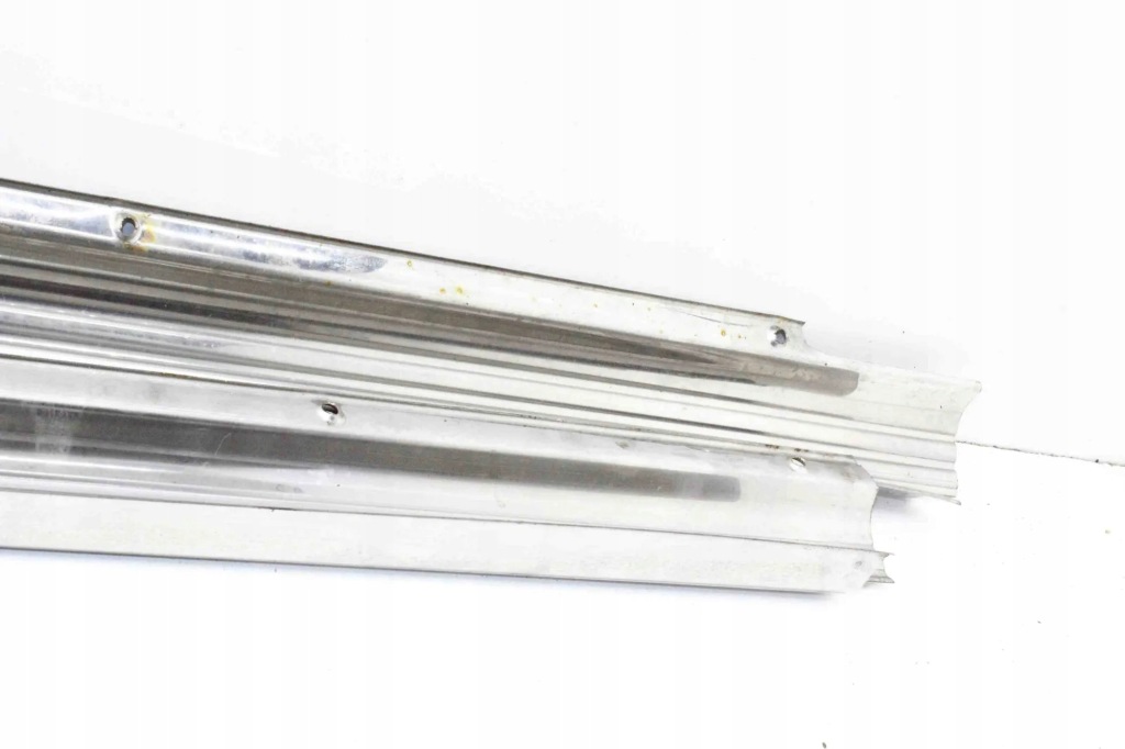 Накладки декоративні поріг mercedes-benz sl r107 1076860336 32574105 3.8l Доставка