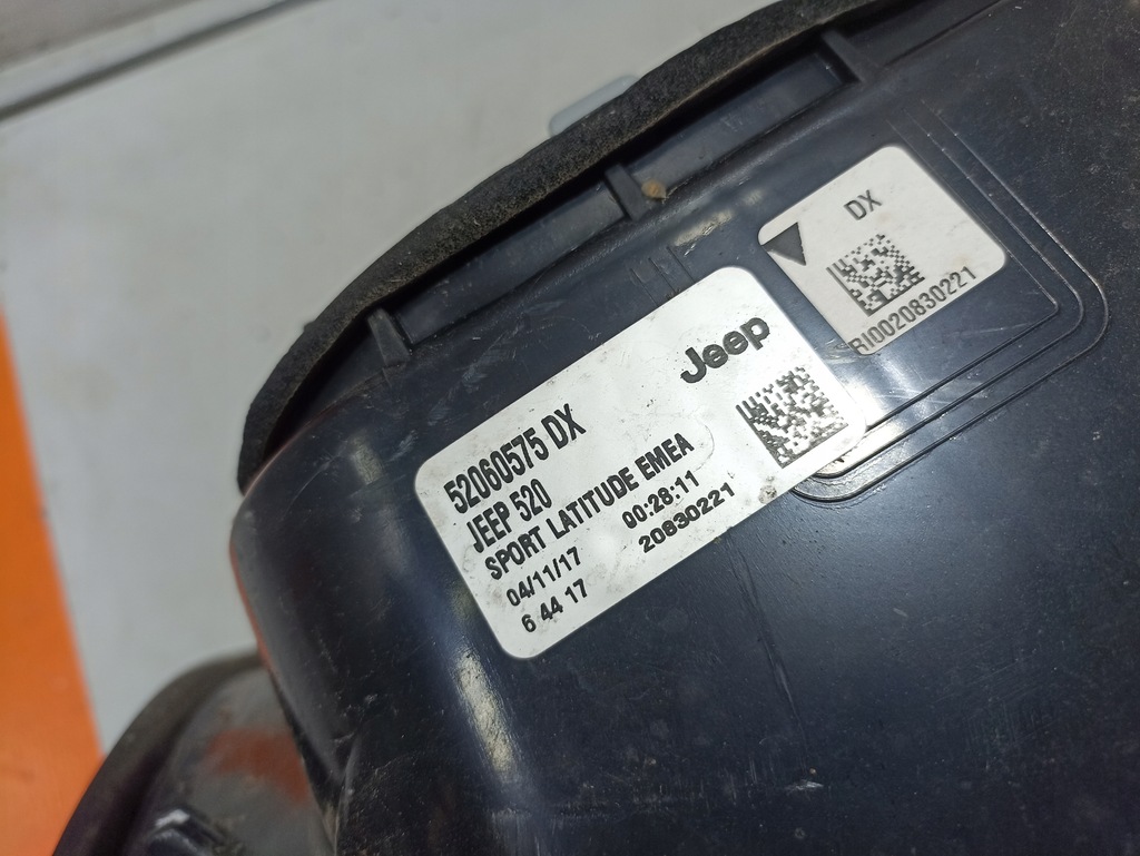 фото №4, Jeep renegade лампа правая задняя 52060575