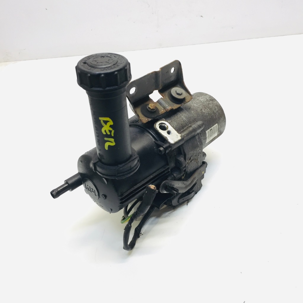 фото №1, Насос усилителя 9807201780 berlingo partner iii