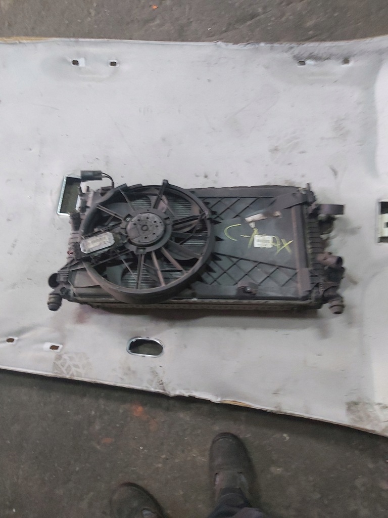 фото №1, Радиатор wody ford focus c-max