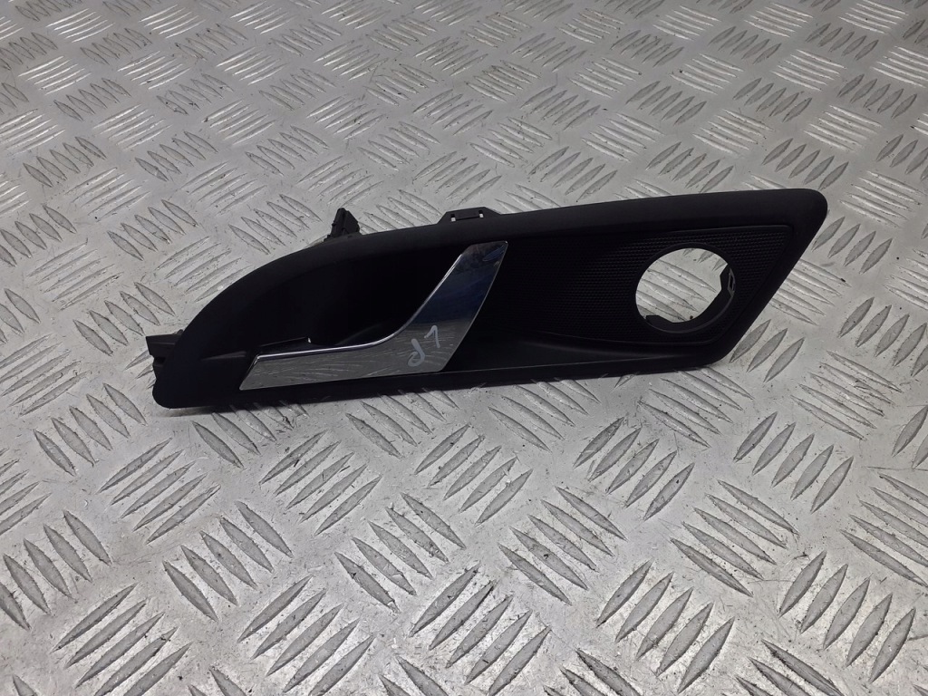 фото №1, Ручка ліва передня внутрішня skoda octavia ii 1z0837247