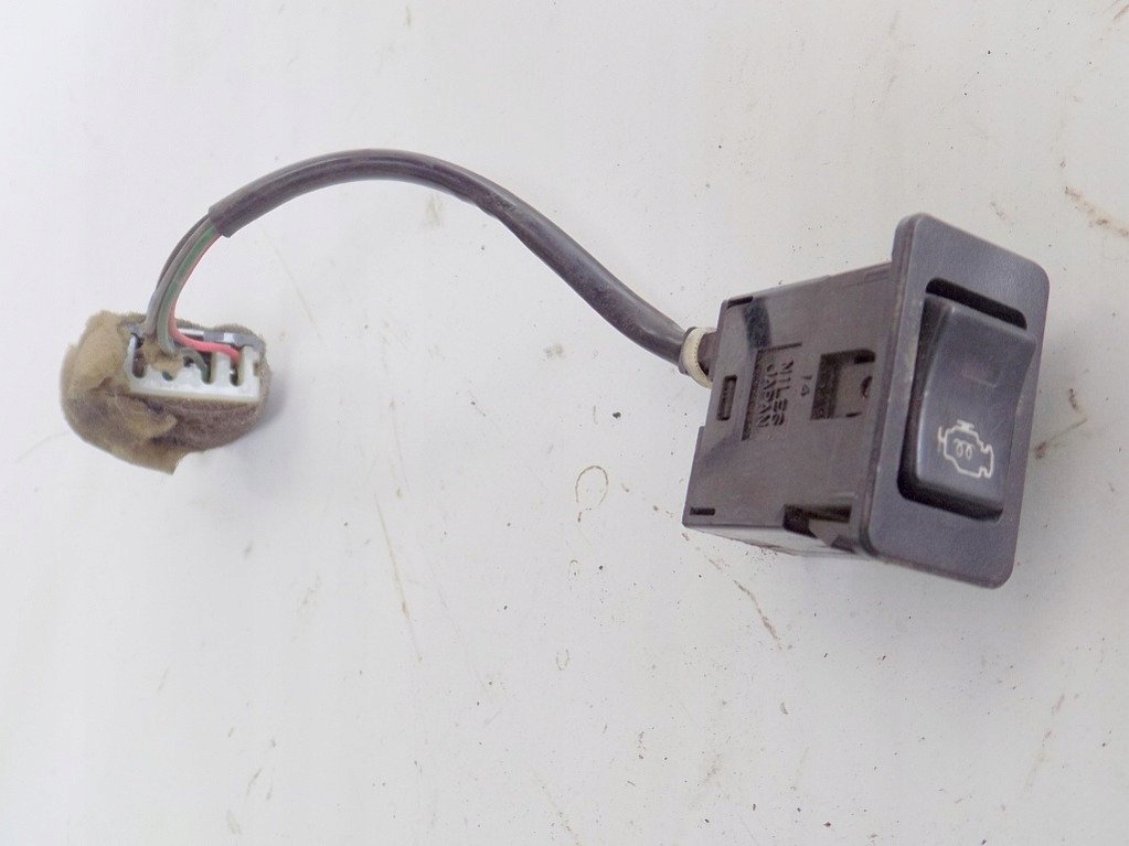 фото №2, Opel monterey a 95r eu перемикач свічка