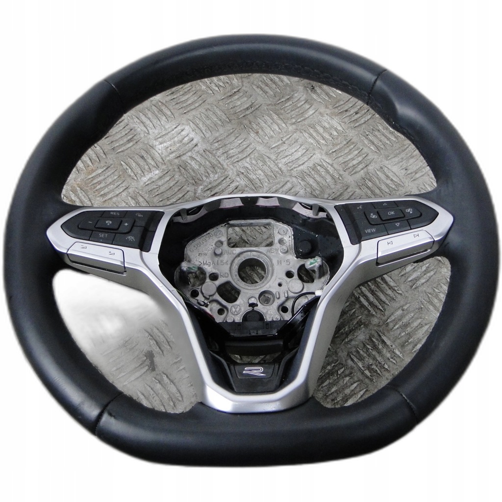 Купити Кермо  шкіра vw taigo 2g7 passat r-line