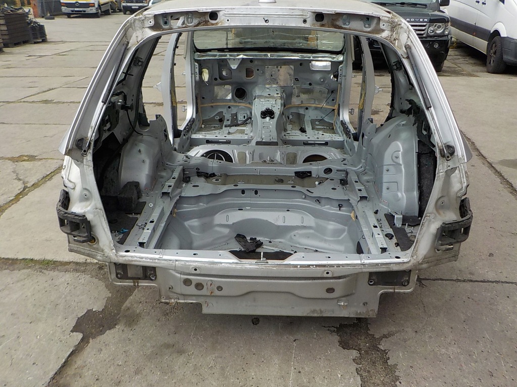 фото №3, Mercedes e klasa w212 четверть правая задняя kombi