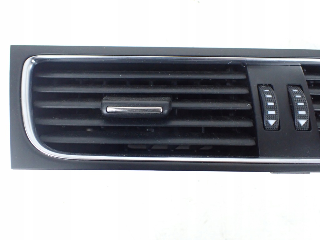 фото №7, Решётка обдув средняя audi a5 8t 8t1820951c