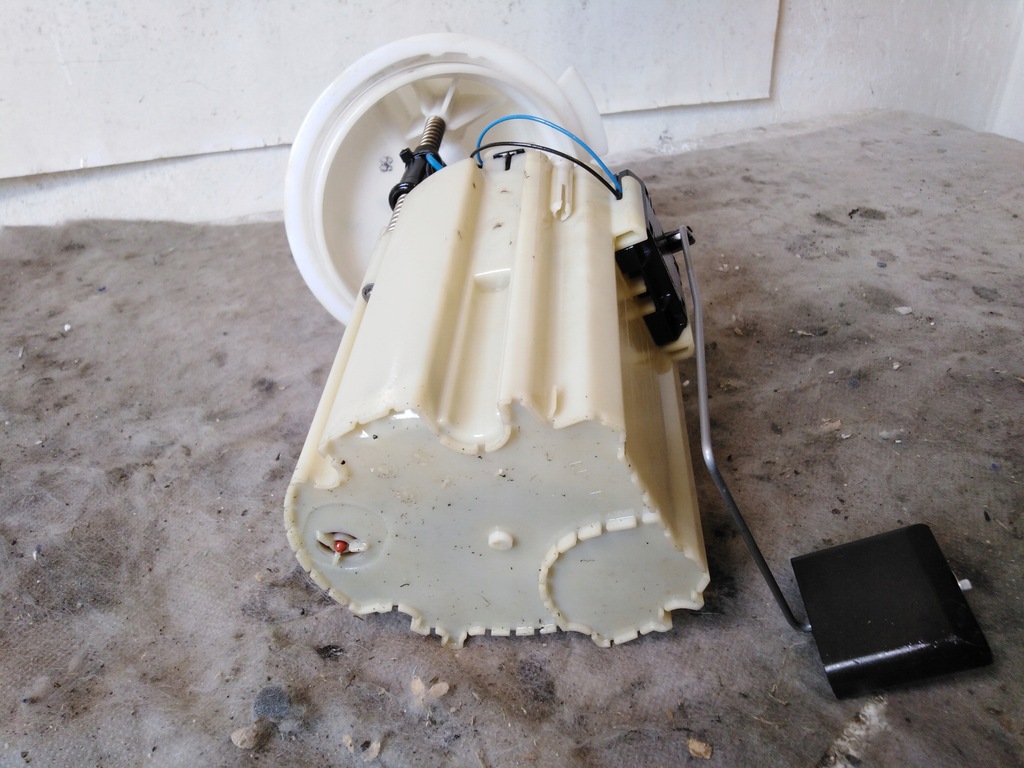 фото №9, Mercedes c klasa w204 2,2 cdi насос топлива 07r eur