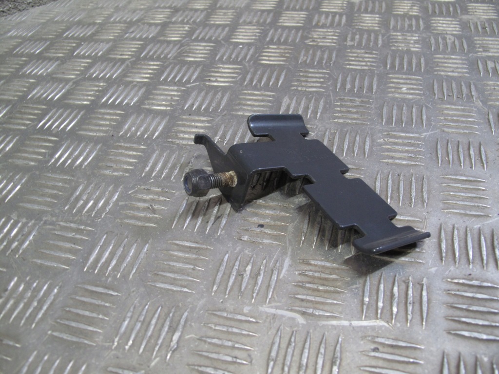 фото №2, Кронштейн кронштейн электропроводка scania r s