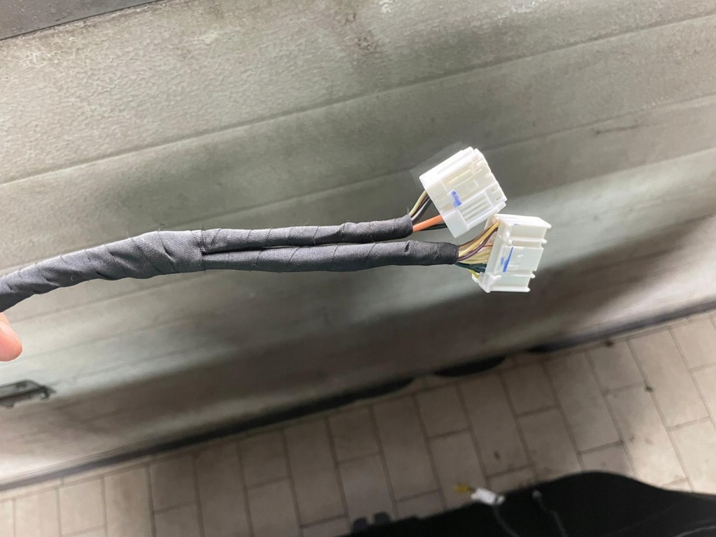 фото №5, Крышка багажника багажника renault captur ii biynn состояние b.dobry w цвет