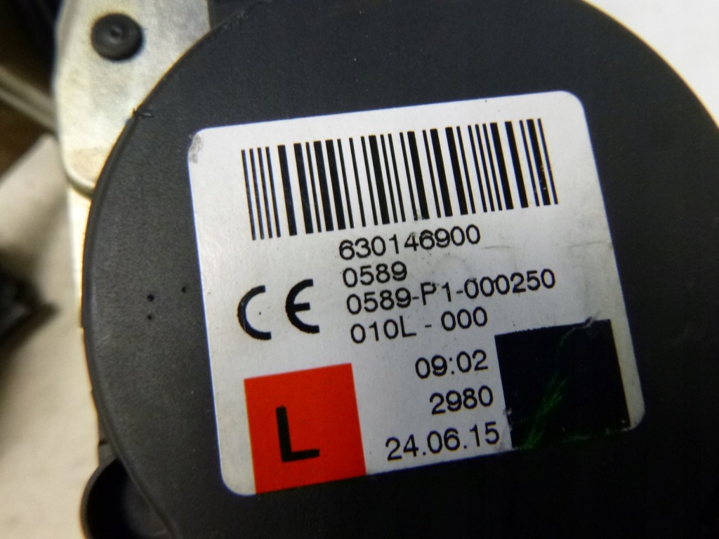 фото №8, Mercedes s klasa w222 pas безопасности перед lew