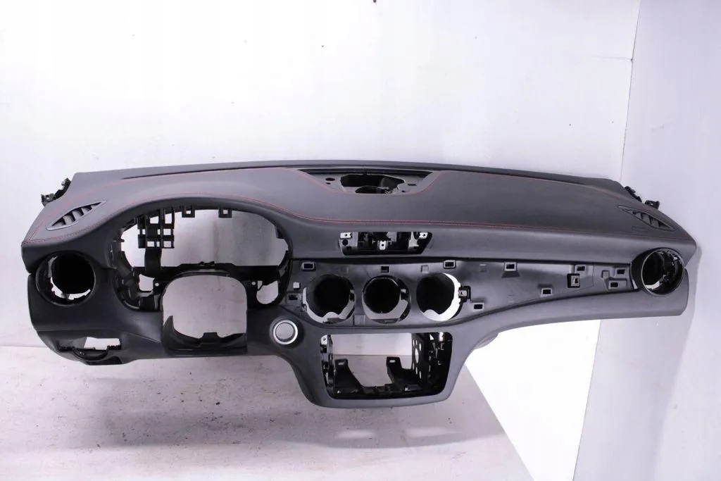 Панель приладів приладова, панель приладів mercedes-benz cla купе c117 a1768011013 2.0l Зі Шроту