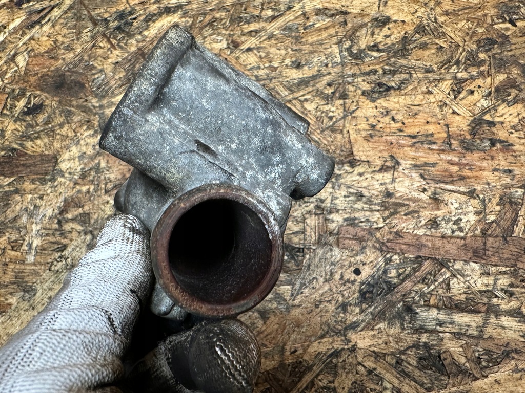 фото №5, Корпус термостата mercedes w115 w111 1802030173