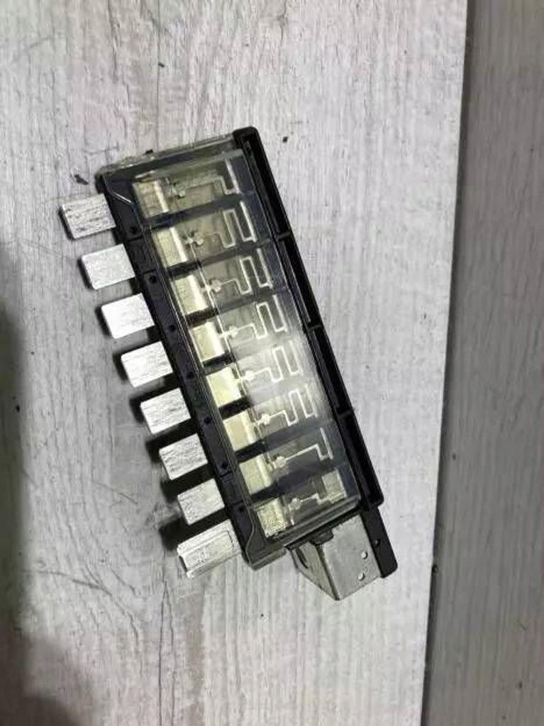 фото №1, Kia sportage 2017 запобіжник