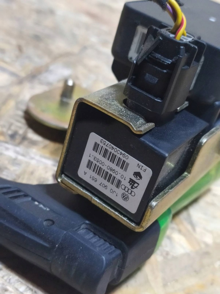 фото №8, Датчик esp датчик vw golf iv bora a3 1j0907657a