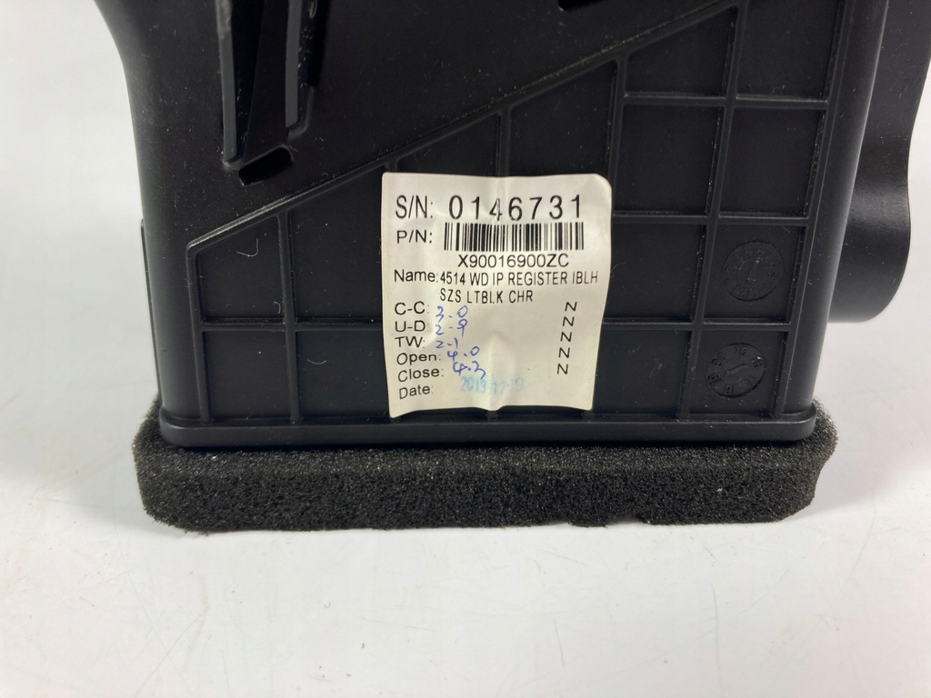 фото №5, Dodge durango 2018-20 решітка обдув панелі приладової панелі ліва