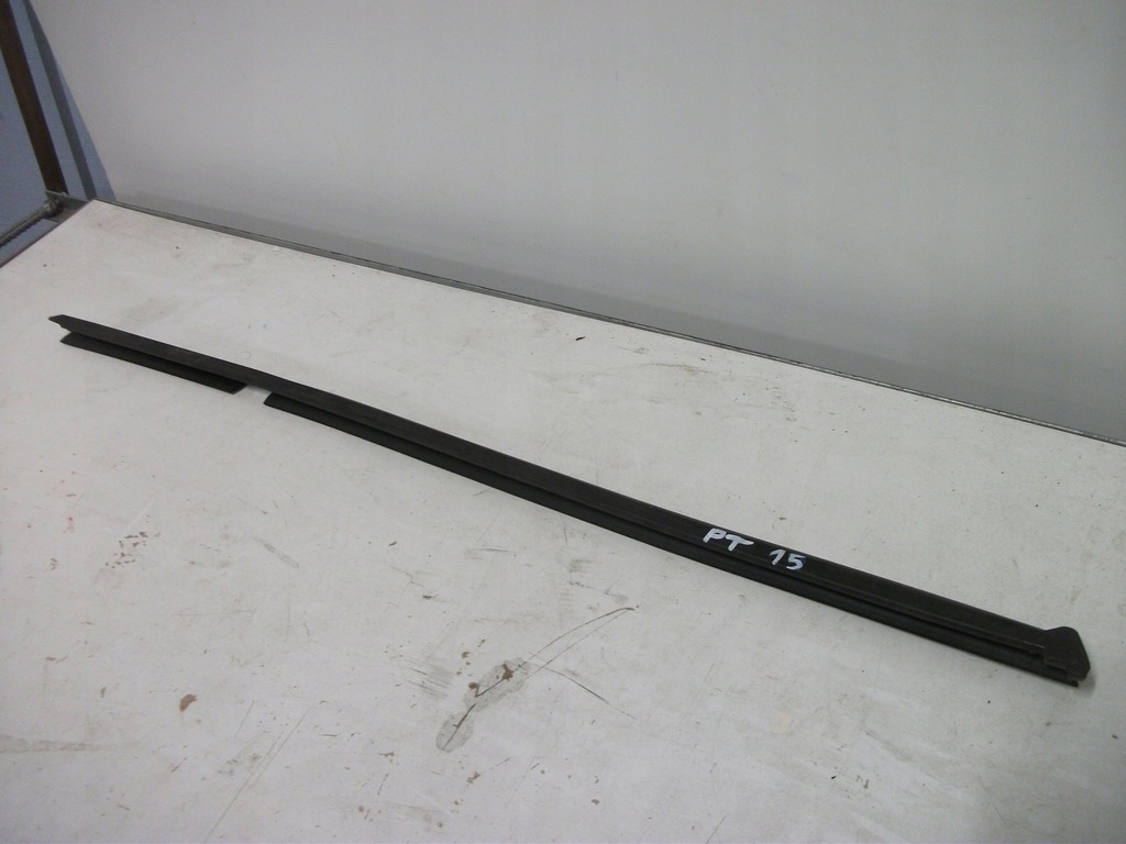 фото №1, Внутрішня молдинг двері правий задня kia stinger