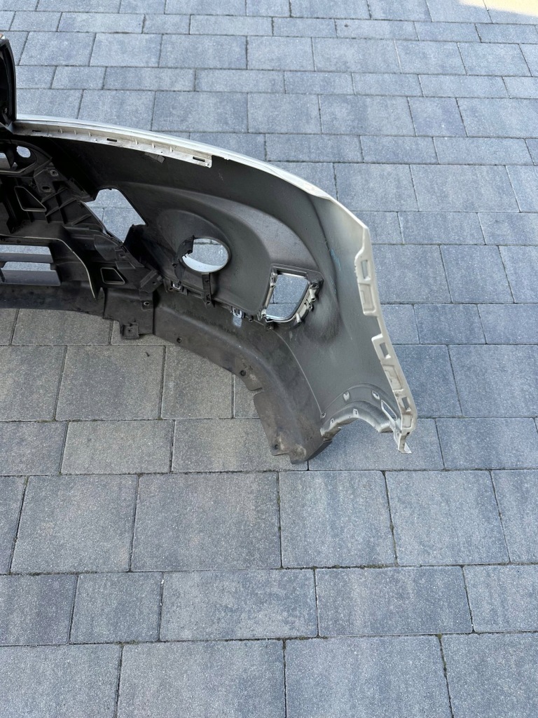 Suzuki vitara iii рестайлинг  pdc бампер передний перед решётка радиатора решётка радиатора балка Оригинал