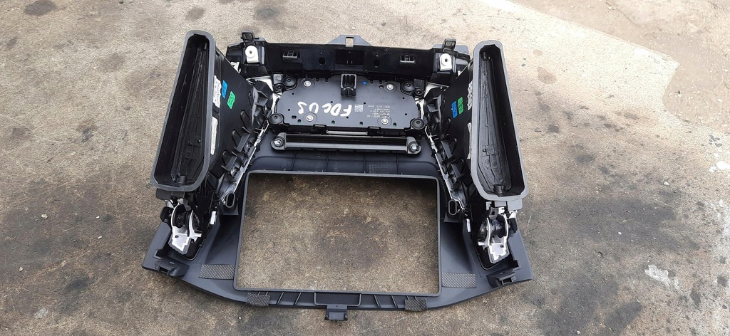 фото №6, Рамка радио защита панель управление ford focus mk3 lift f1et18k811hc