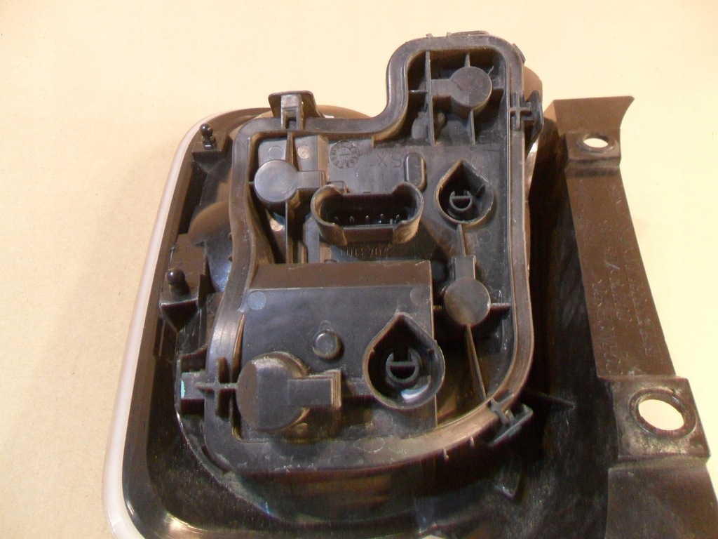 фото №15, Лампа задняя левая fiat 500 abart