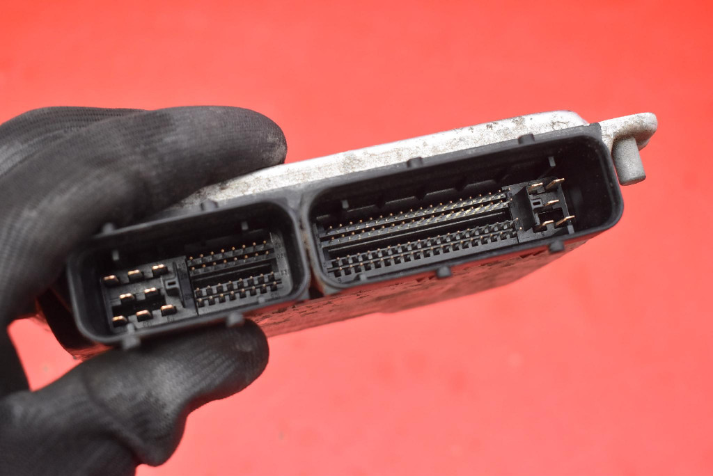 фото №7, Блок управления бортовой компьютер двигателя 06a906032lc 0261207819 skoda octavia 1 i 2.0 8v