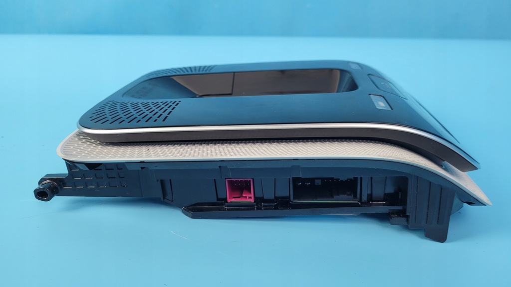 фото №10, Mercedes w206 c200 23r лампа потолочный a0009006240