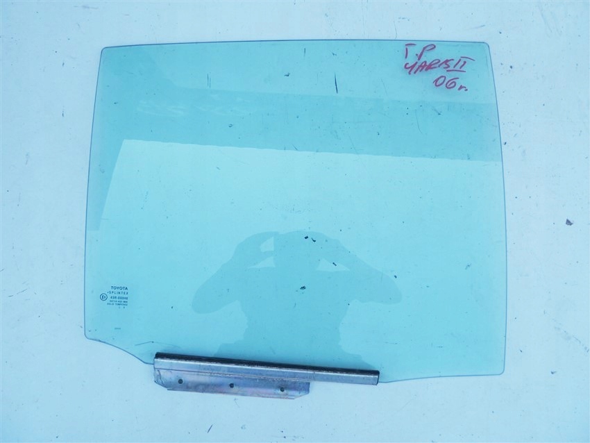 фото №1, Стекло задняя правая toyota yaris ii 5d 2005-2011r