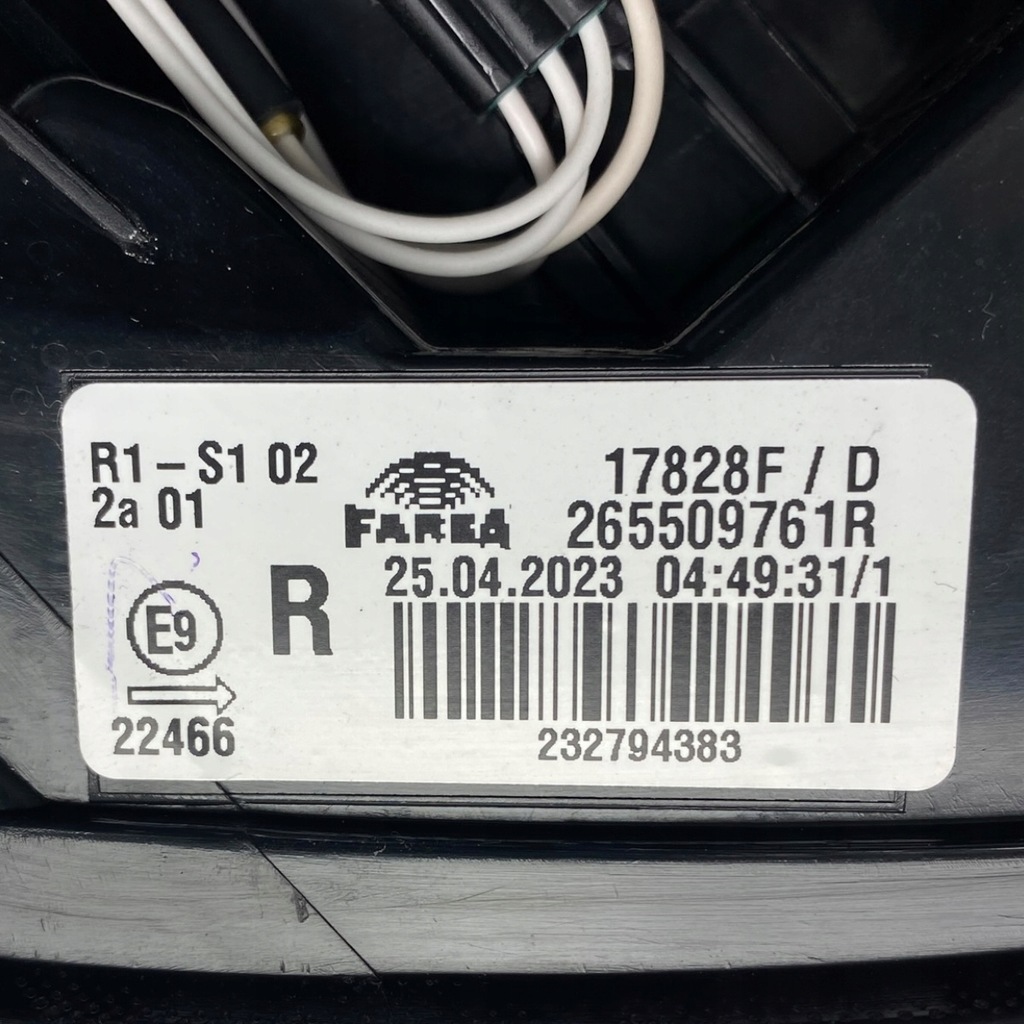 фото №13, Лампа правий задня renault clio v 265509761r