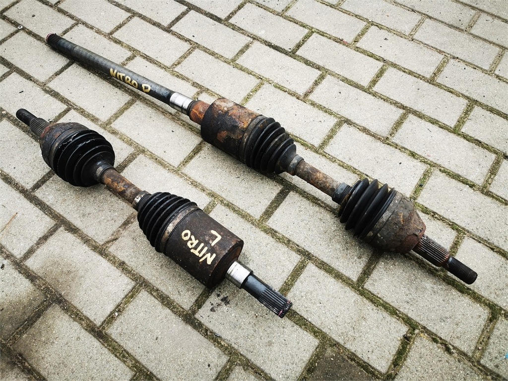 фото №1, Dodge nitro 2.8 crd привідний вал ліва короткий механічна коробка передач