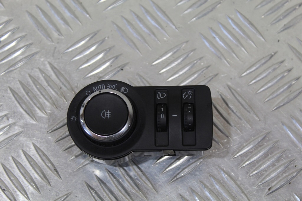 фото №1, Перемикач світла opel insignia 13263704