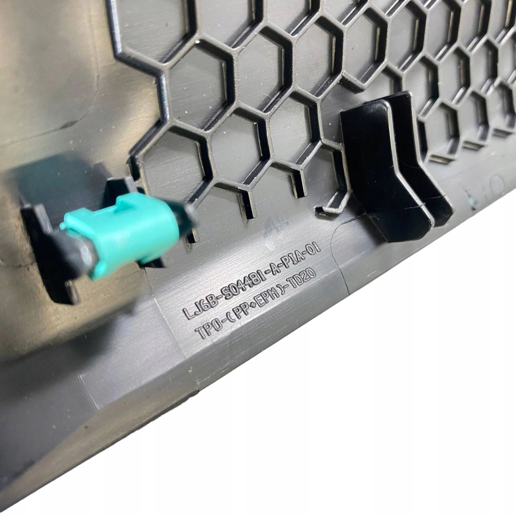 фото №8, Ford escape iv 2022 ліва сторона інший частини поріг i стійка