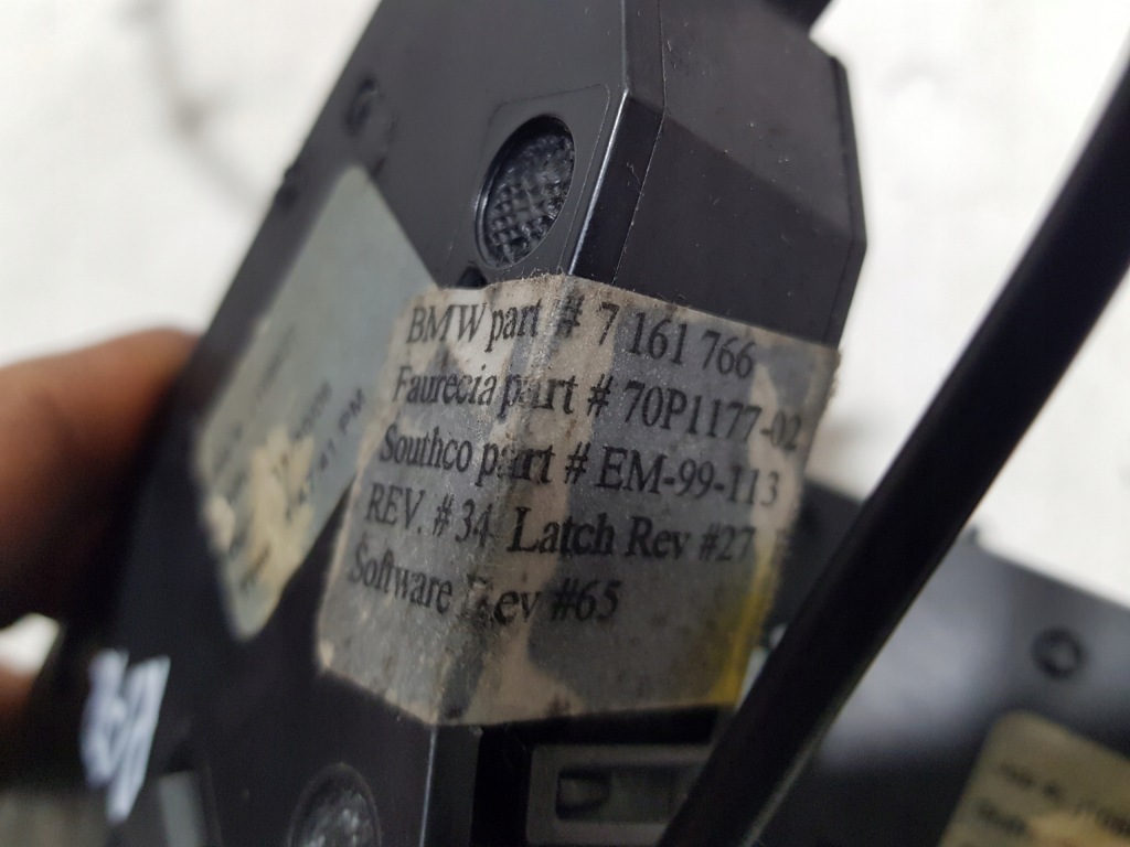 Bmw x5 e70 механизм защёлки двигатели блокировка бардачка пассажира Киев