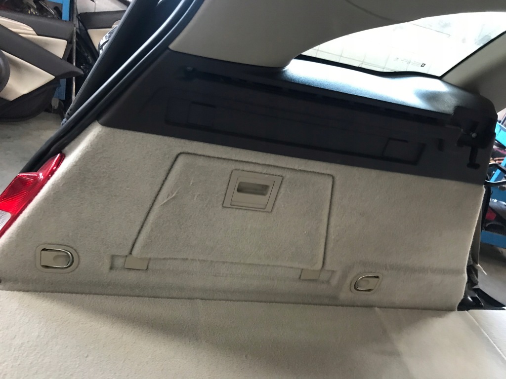 фото №1, Opel insignia a kombi обшивка багажника левый