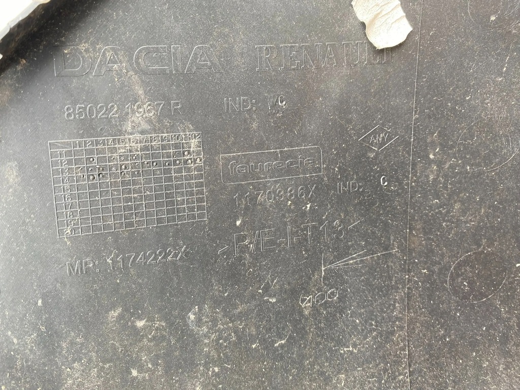 фото №7, Dacia sandero ii kompletny бампер задняя 850221967r